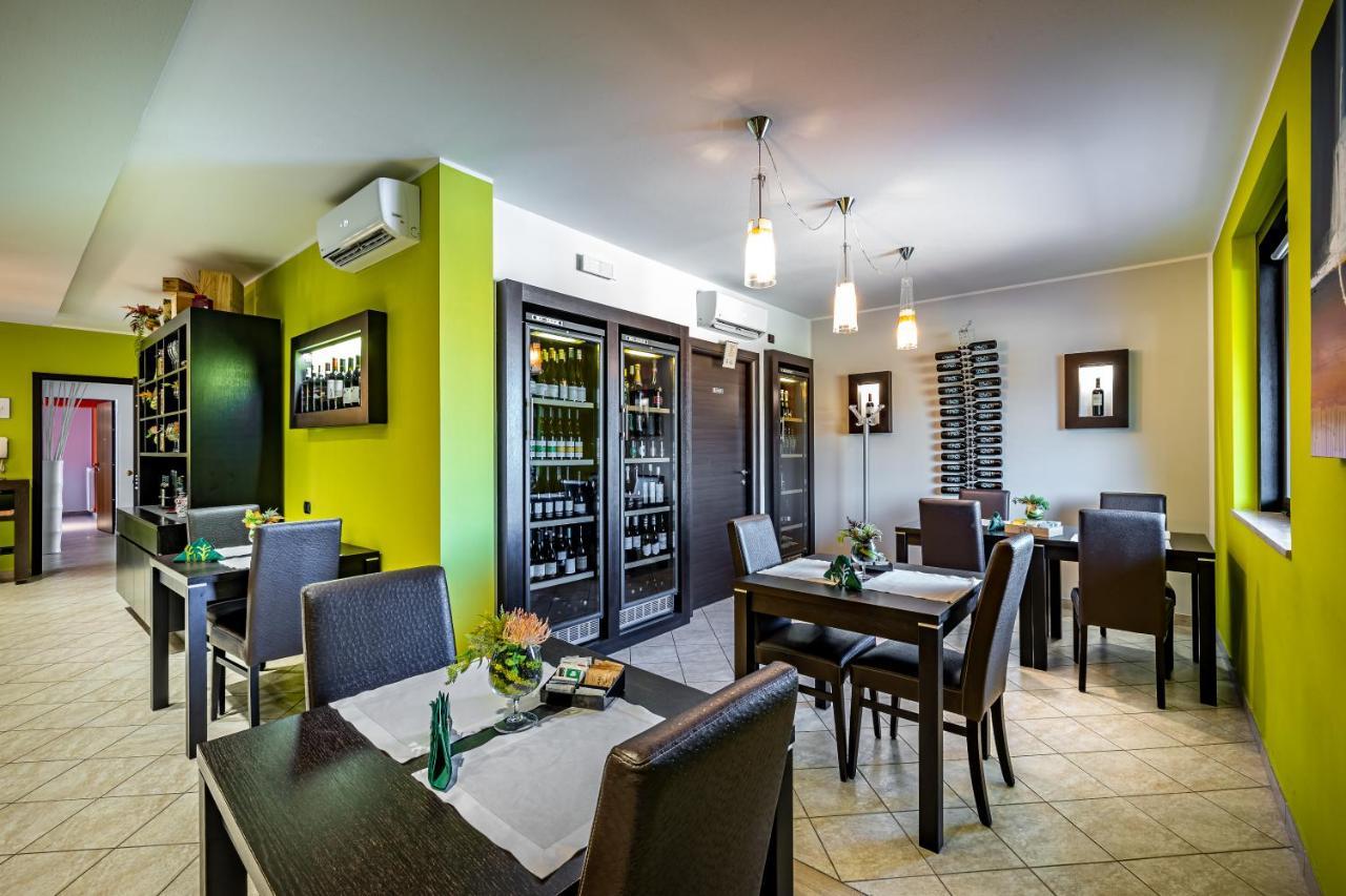 Casa Vacanze Arianna Rosia Zewnętrze zdjęcie