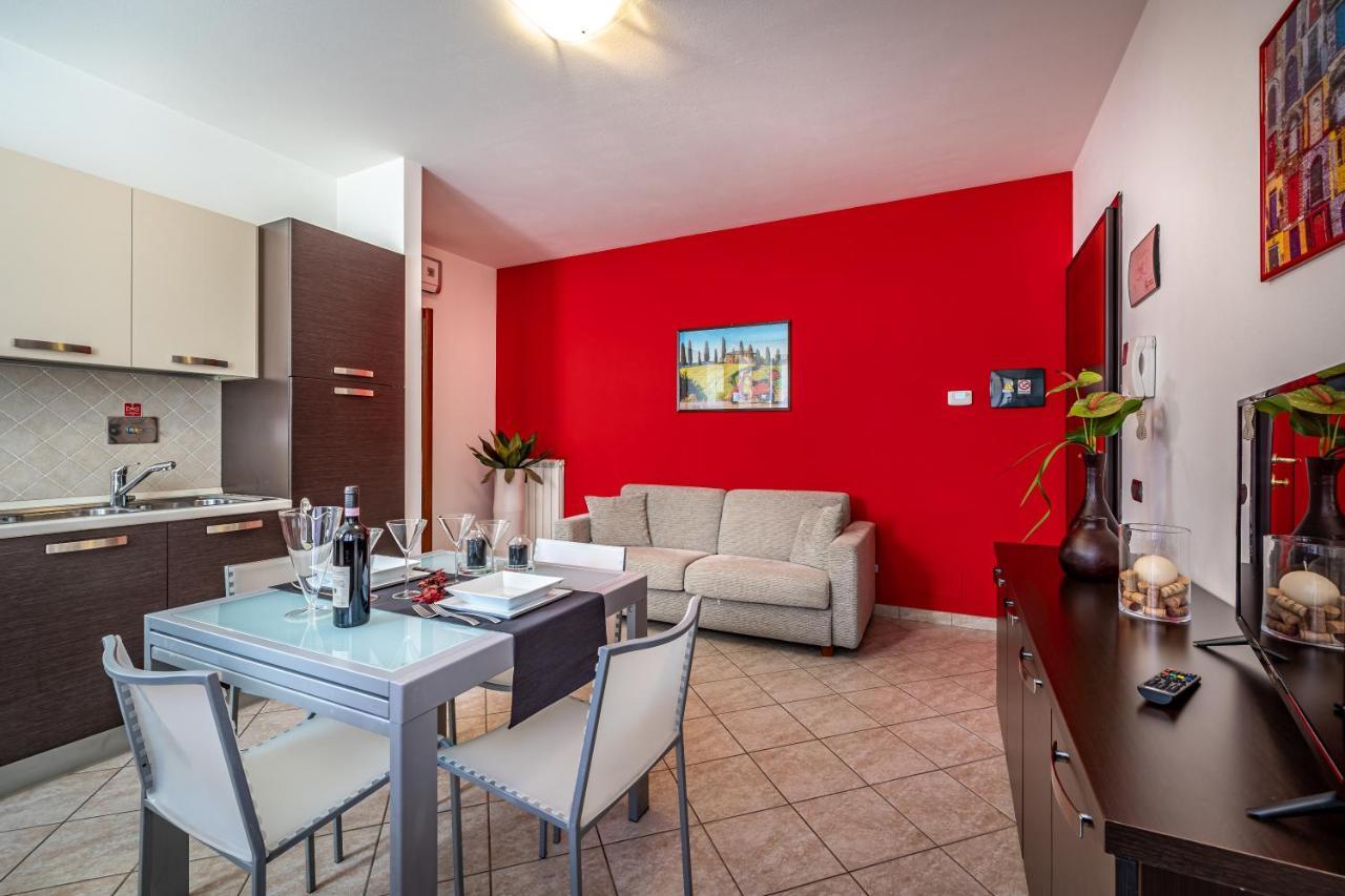 Casa Vacanze Arianna Rosia Zewnętrze zdjęcie